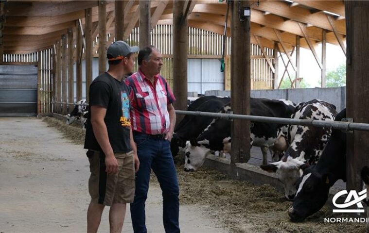 Elus CA Normandie et jeune agriculteur